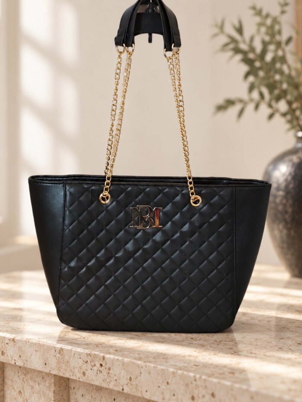 Badgley Mischka BMH-108 Black Quilted Chain Strap Bag One Size NWT